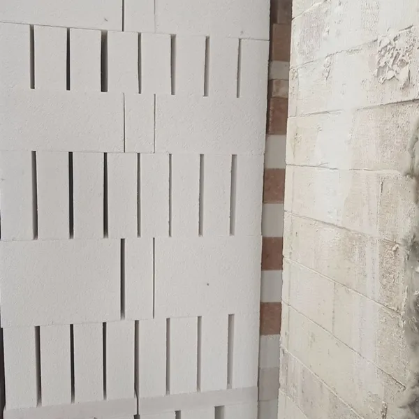 High Purity Insulating Hollow Sphere Alumina Ball Refractory Alumina Cenosphere Bubble Bricks photo-3