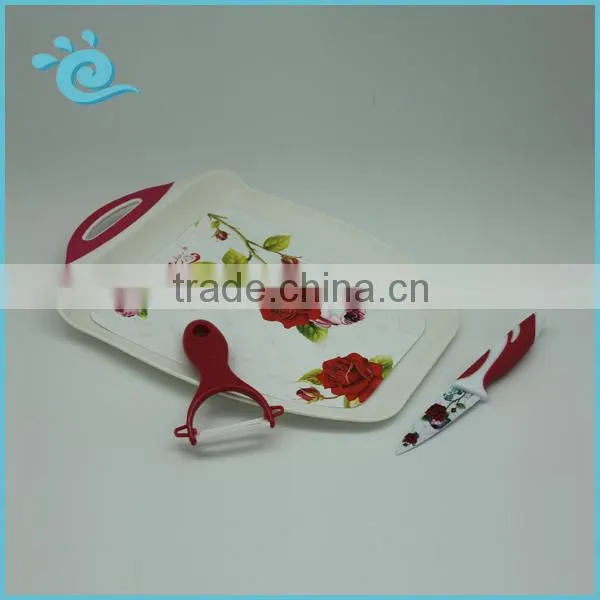 Set of 3pcs Plastic Multifunctional Cutting Board Tray With Peeler and Knife photo-2
