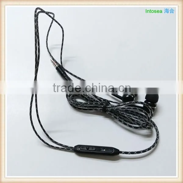 Cool Design Snake Texture Earphones China Wholesale for Mobile Phones
