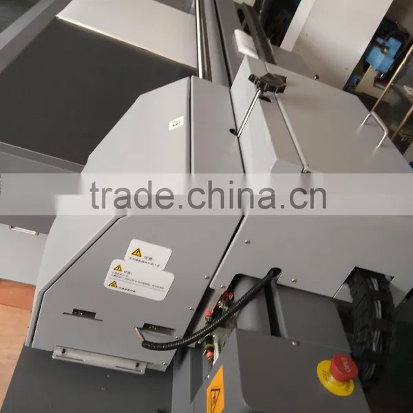 China Digital Large-format LED Varnish Phone Case Ceramic Glass Plastic Metal uv Flatbed Printer Price photo-4