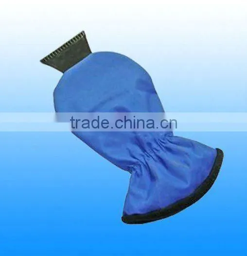 Ice Scraper Mitt