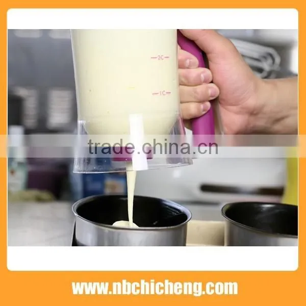 Cake Batter Dispenser / Batter Cup / Cupcake Batter Dispenser