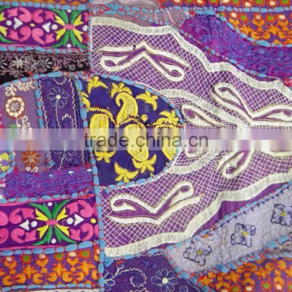 Indian Vintage Textiles - Indian Handcrafted Wall Hanging Graced With Khambadia Patchwork Cotton Tapestry photo-4