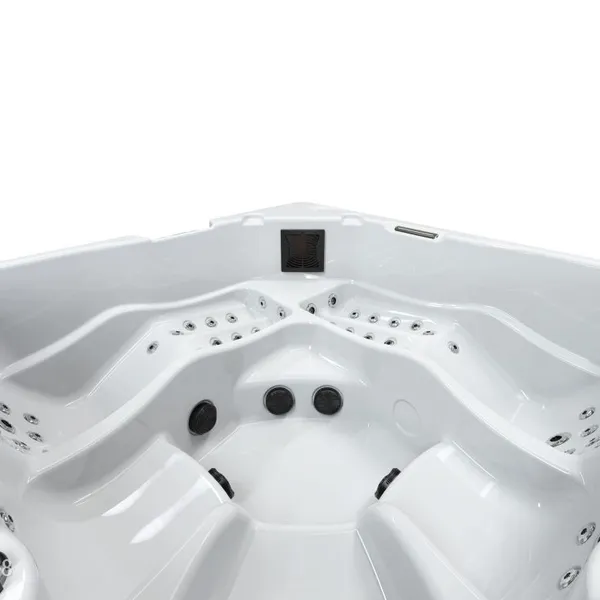 Hot Tub, Jetted Bath Tub, Pools, Spas & Whirlpools photo-3