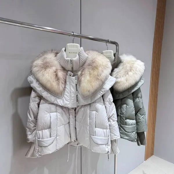 Fox Fur Collar Fur Coat Short Loose Casual Flight Suit Goose Down Suit Pie Overcomes