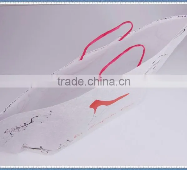 2016 New Style White Kraft Paper Bag With Red Twisted Patch Handle for Shoes photo-2