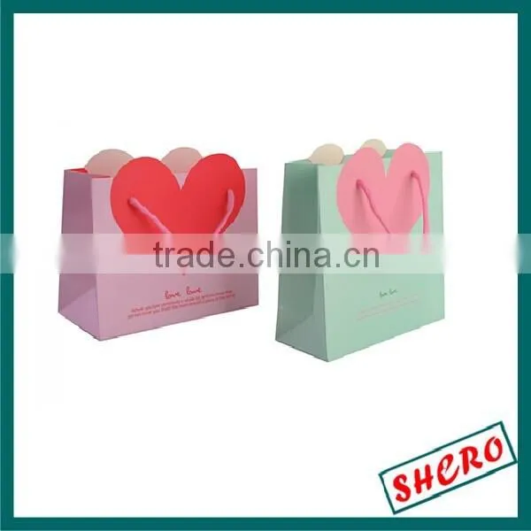 2015 Top Quality Foldable Gift Paper Bag
