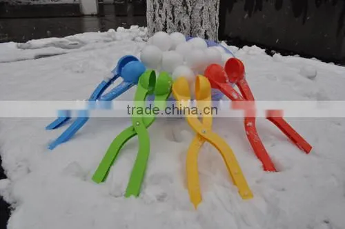 POOF-Slinky - Ideal Sno-Ball Maker for Winter Snowball Activities, Assorted Colors ABS Snowball Maker photo-3