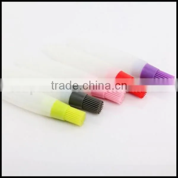 High Quality Silicone Basting Brush Pastry Brush,silicone Bottle Brush Wholesale,silicone Basting Brush With Oil Storage photo-3