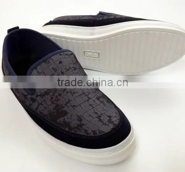 GZY Fashion Men Casual Shoes Slip-On Shoes For Men Flat Shoes Men photo-6