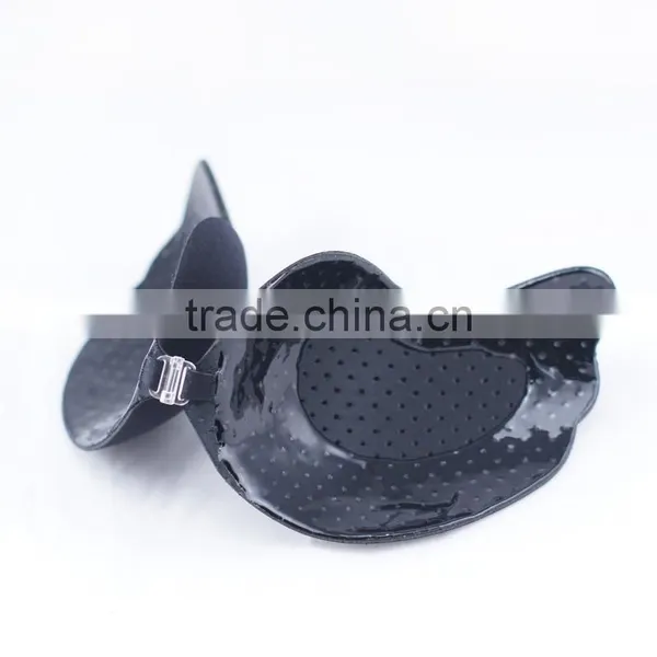Wings Backless Sitck Silicone One Piece Bra for Wholesale photo-5