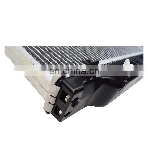 Japanese Quality Standard Supply 133045 Hot Sale Car Cooling System Aluminum Auto Radiator for Seat Peugeot Hyundai for Chrysler