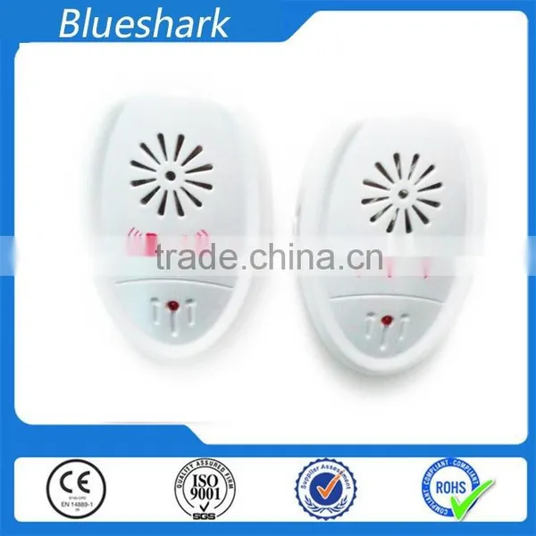 Eco-friendly Ultrasonic Mole Repeller photo-3