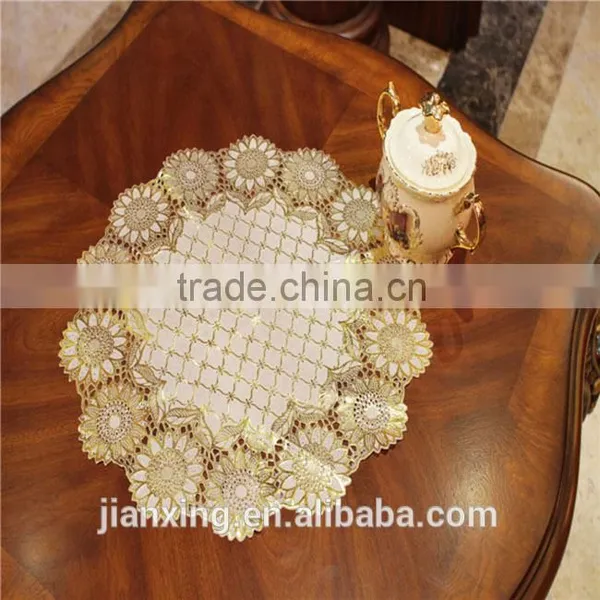 Hot Product - Lace Table Cloth and Runner photo-5