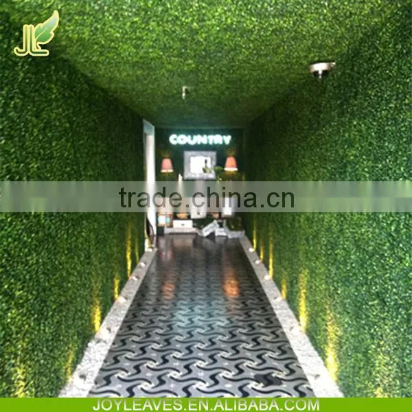 Wholesale High Quality Artificial Vertical Garden Green Wall for Decoration photo-2