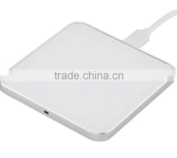 QC2.0 Fast Charging Qi Wireless Charger for Smart Phone photo-2