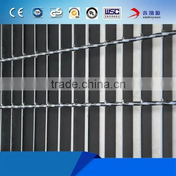 Factory Low Price I-Shape/plain Type / Serrated Galvanized Metal Grid Flooring Steel Bar Grating photo-3