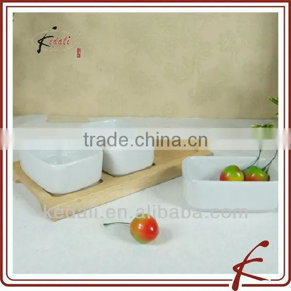 China Facroty Porcelain Ceramic Serving Dish With Bamboo