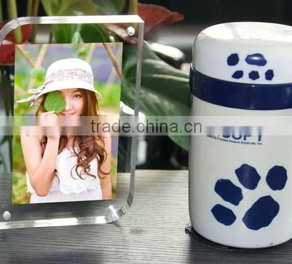 Wholesale Custom Handmade Round Shape Acrylic Photo Frame photo-2