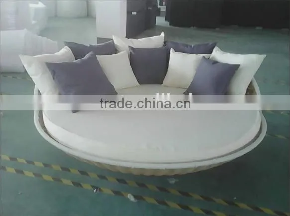 Outdoor Round Hanging Bed photo-5
