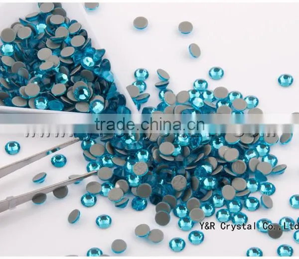 Free Shipping Aquamine Color Ss6 1.9mm-2.0mm Hot Sales and Best Quality HotFix Glitters Ironon Garment Clothing Crystal photo-2