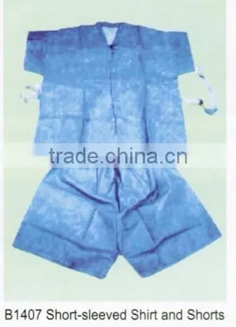 Disposable PP Non-woven Medical Short-sleeved Suits