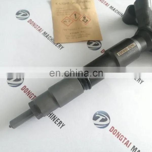 Original CR Injector 295900-0240/23670-30170/23670-39445 for Toyota 1KD Euro 5 Engine photo-3