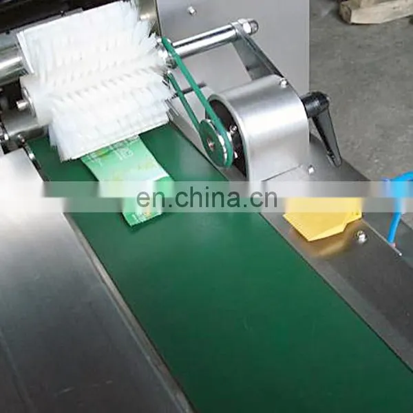 Automatic High-Speed Intelligent Tableware Daily Necessities Hardware Multifunctional Pillow Packaging Machine photo-2
