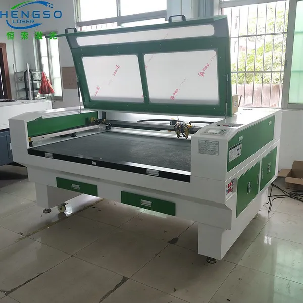 New UV Laser Cutting and Engraving Machine for Acrylic photo-2