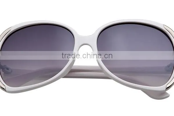 2015 Wholesale Italy Designer Replica Sunglasses Promotion Sun Glass photo-2