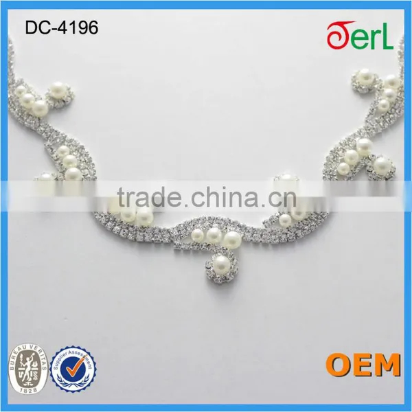 Crystal Rhinestone Trimming, Metal Claw Base Dress Chain and Trims With Plastic Pearl photo-3