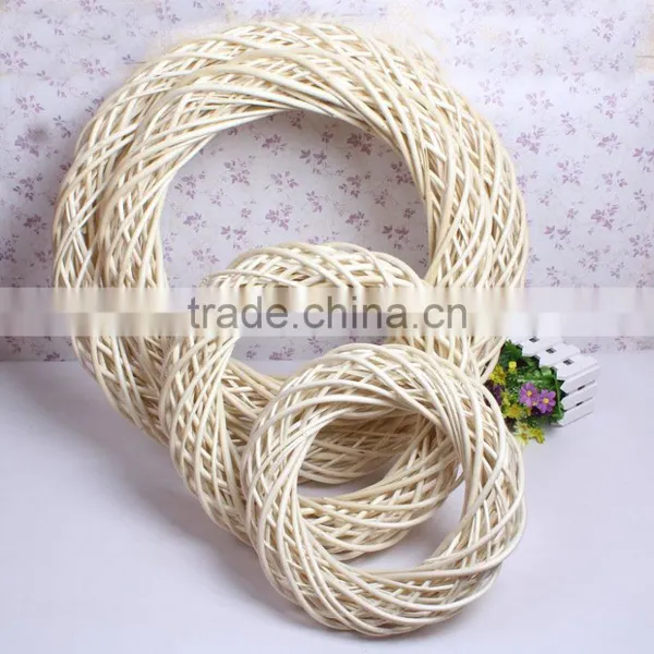 Customized Artificial Willow Wicker Flower Wreath Supplies Wholesale for Christmas Decoration photo-5