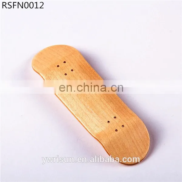 Wholesale 30mm or 32mm Blank Finger Skateboard Mini Canadian Maple Wood Skateboard Decks