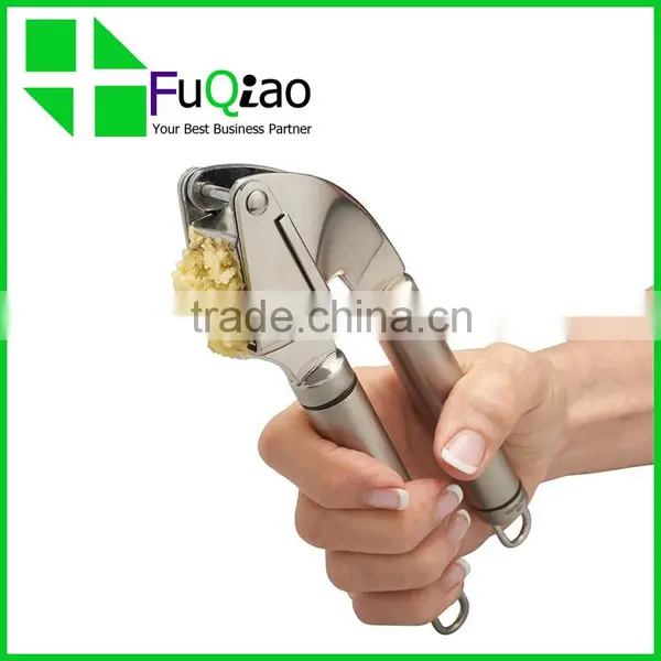 Wholesale Fruit And Vegetable Tools Stainless Steel Garlic Tool , Garlic Press , Garlic Crusher photo-4