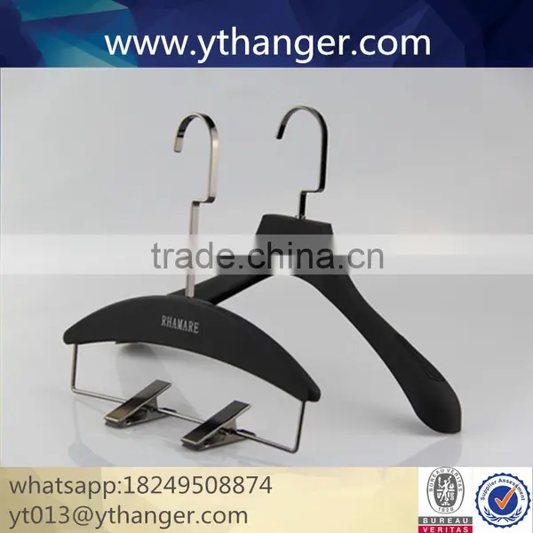 CY-645 Bestsellers Products Garment Plastic Rubber Hanger With Wet Clothes photo-3