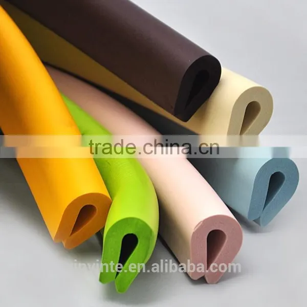 Custom NBR foam Neoprene rubber edge strip corner edging strip