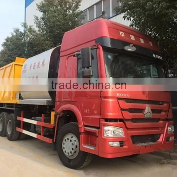Low Price Synchronous Chip Sealer Asphalt Spray Sealer Road Construction Equipment