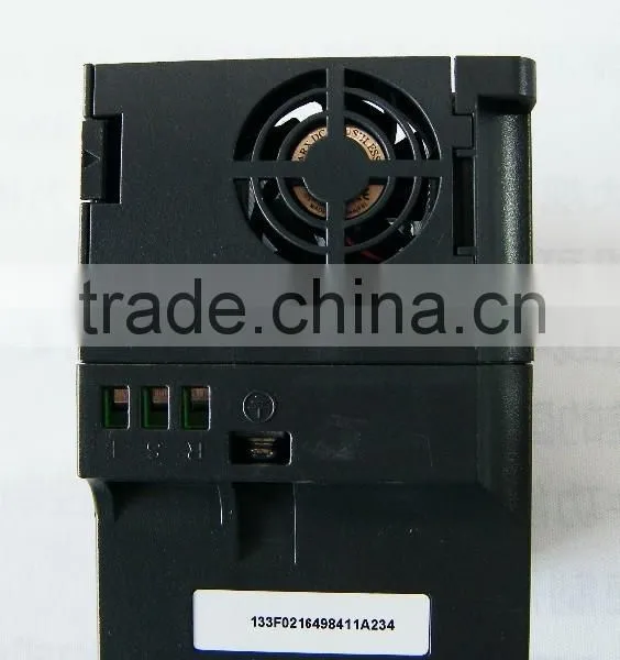 2.2kw 3 Phase Input 1 Phase Output Frequency Inverter HLP-C1001D543 photo-3