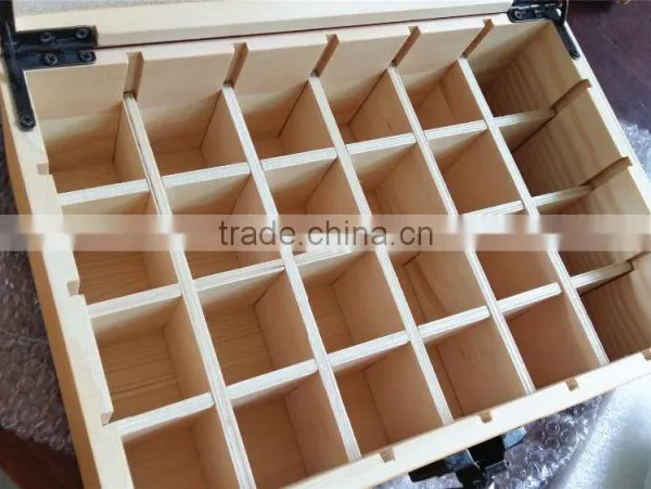 Hot Sale Luxury Lacquer Wooden Essential Oil Case Box photo-4