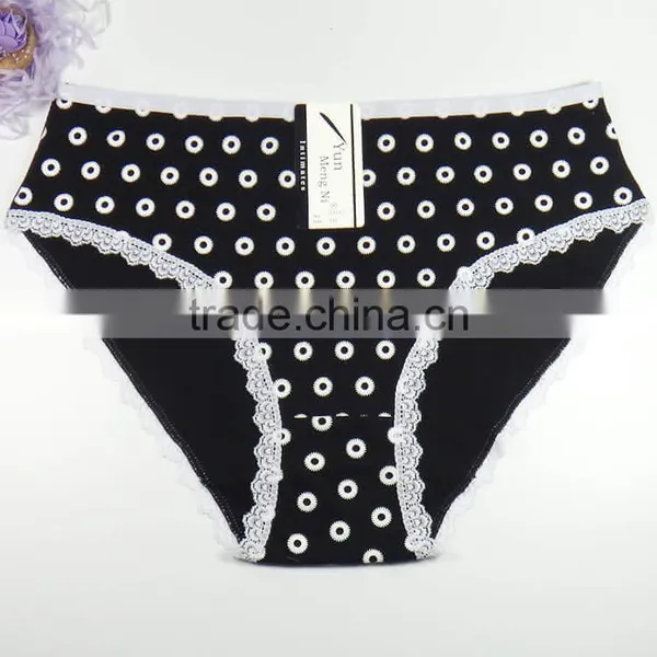Soft Cotton Panties For Women Fancy Printing Girls Briefs With Lace Trim Sexy Lingerie photo-6