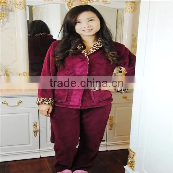 Women's Leopard Collar Plush Pyjama photo-2