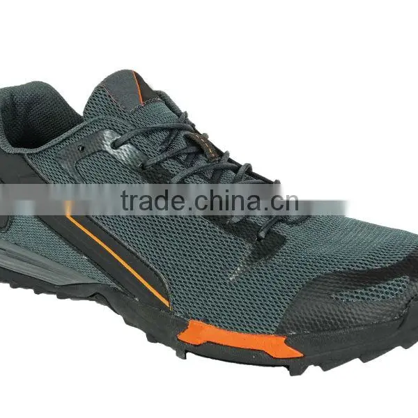 2016 New Style Super Light and Breathable Training Sport Shoe photo-2