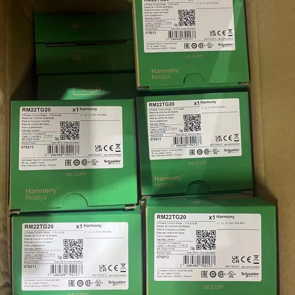 Schneider RM22TG20 3 Phase Control Relay RM22-TG