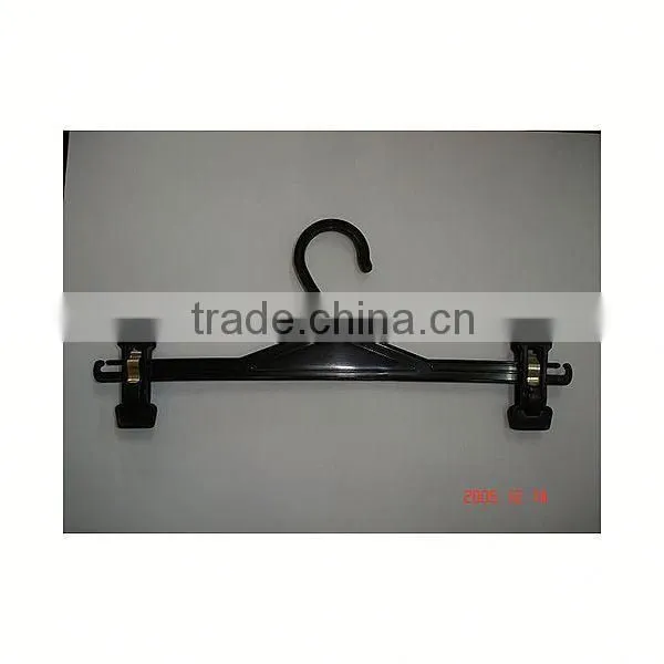 Cloth Skirt Hanger photo-5