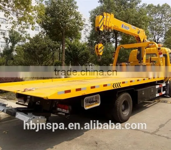Multi-fuction Made in China Flatbed Tow Truck With Crane 4 Ton for Sale photo-3