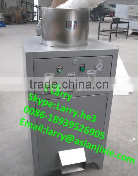 Pine Cone Peeler Machine/Siberian Pine Nuts Peeler/peeling Machine for Pine Nuts photo-2