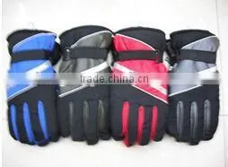 2015 Fashion Useful Green Ski Gloves photo-2