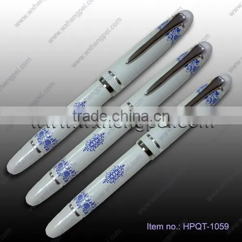 blue and white porcelain pen