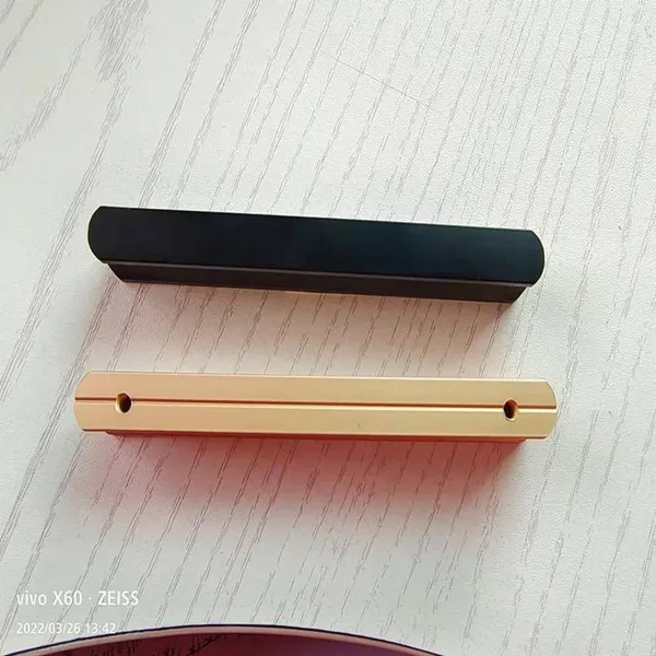 Customized Processing and Production of Aluminum Sliding Handles photo-3