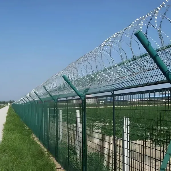 Hot-Dip Galvanized Barbed Wire, 2.8mm Wire Thickness, 3-Inch Barb Spacing, 600 N/mm² Tensile Strength, 20kg/Coil photo-5